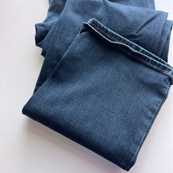 Chico’s • So Lifting Straight Leg Dark Wash Jeans - Picture 2 of 6